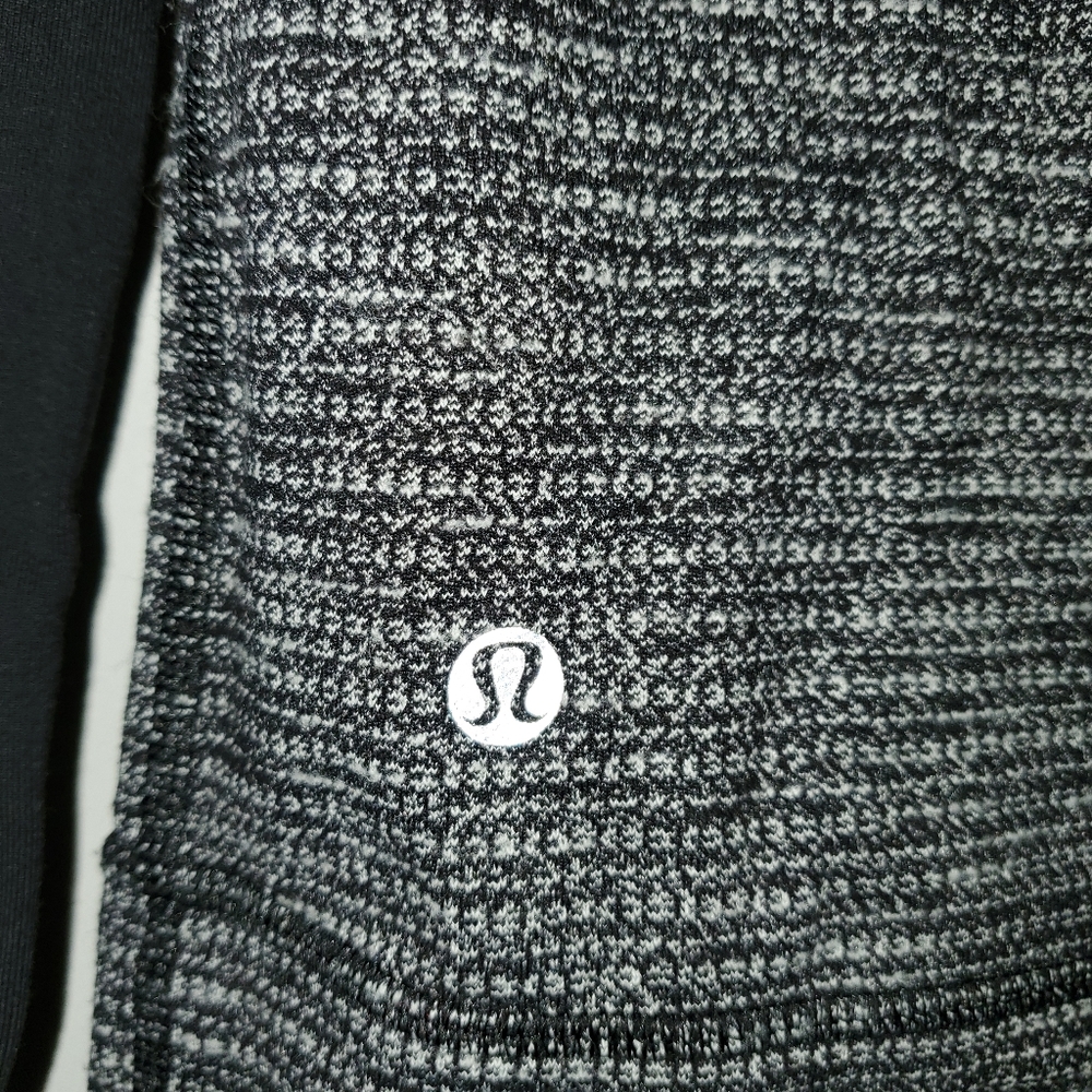 Lululemon Jacket - Picture 7 of 7